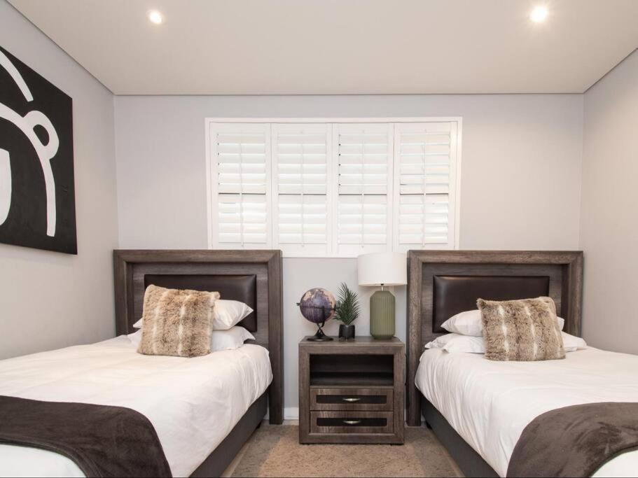 514 Beacon Rock Umhlanga Rocks * Durban