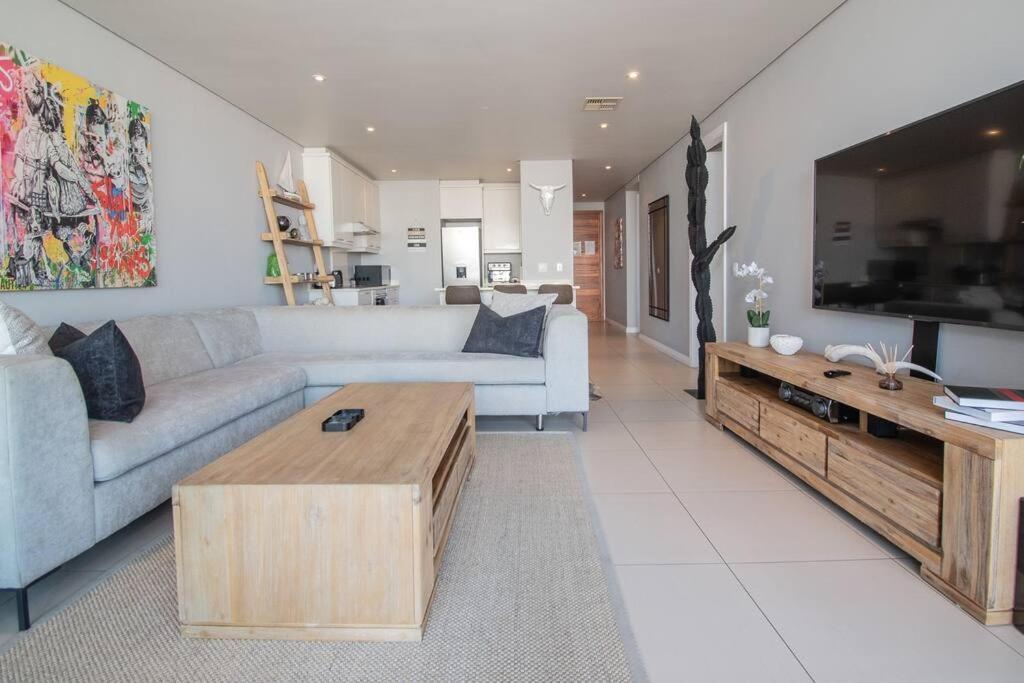 514 Beacon Rock Umhlanga Rocks Apartment Durban