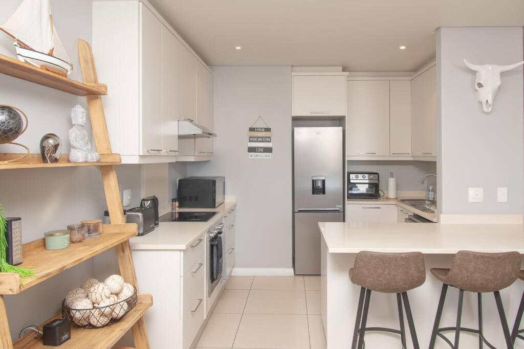 514 Beacon Rock Umhlanga Rocks Durban